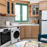 Fagias Luxury Apartment, By Zantewize *
