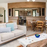 דירה Fagias Luxury Apartment, By Zantewize Agia Marina (Zakynthos)